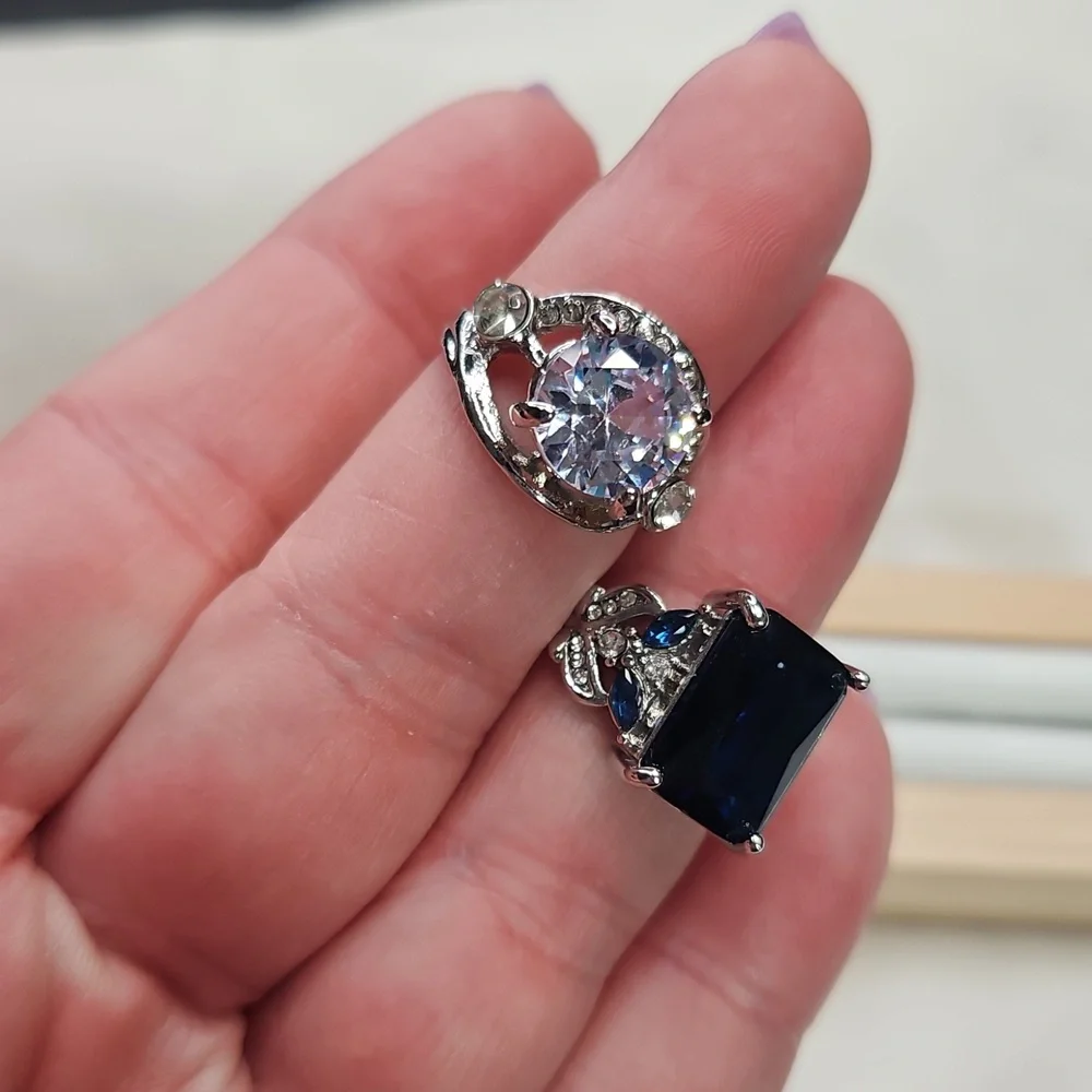 Ladies Lot of 2 Fashion Rhinestone Crystal Cocktail Rings Silver Plated Elegant